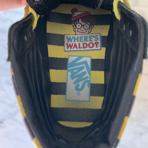 Vans Limited Edition Where's Waldo? Sk8-Hi Big Kid Size 4.5 or Womens Si… - Picture 6 of 16